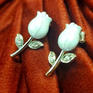 Tulip earrings